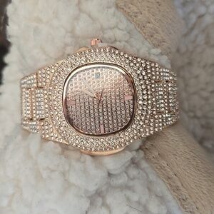Elegant Rose Gold Women's Watch